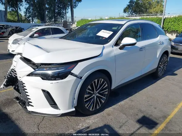 2T2BAMBA7PC011320 2023 LEXUS RX - Image 2