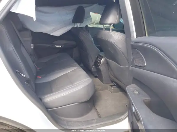 2T2BAMBA7PC017182 2023 LEXUS RX - Image 8