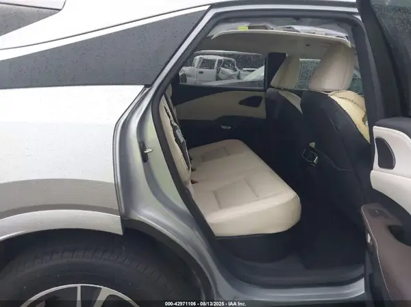 2T2BAMBA7RC042554 2024 LEXUS RX - Image 8