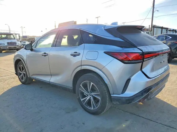 2T2BAMBA7SC063524 2025 LEXUS RX - Image 2