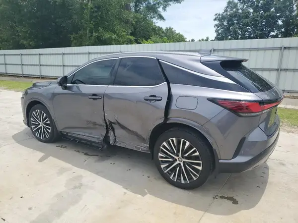 2T2BAMBA8PC009995 2023 LEXUS RX - Image 2