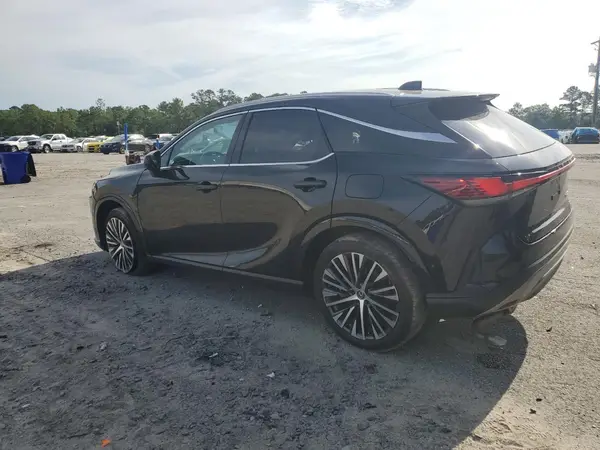2T2BAMBA8PC021368 2023 LEXUS RX - Image 2