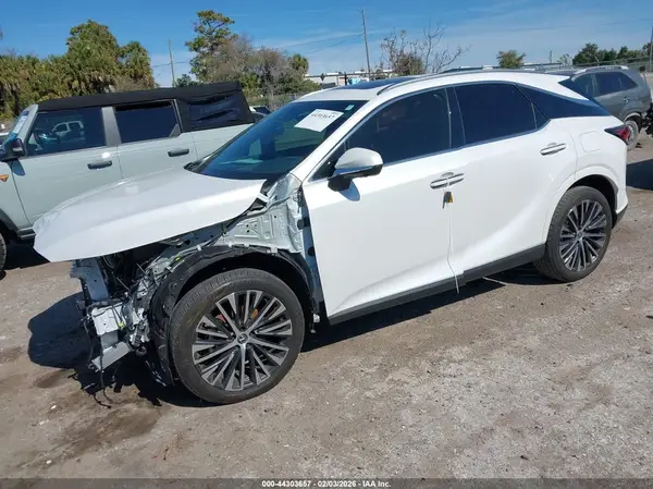 2T2BAMBA8RC025651 2024 LEXUS RX - Image 2