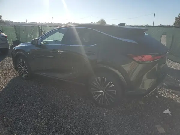2T2BAMBA8RC029389 2024 LEXUS RX - Image 2
