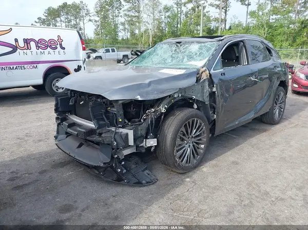 2T2BAMBA8RC042806 2024 LEXUS RX - Image 2