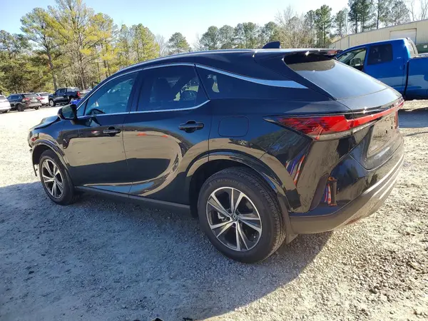2T2BAMBA8SC066500 2025 LEXUS RX - Image 2