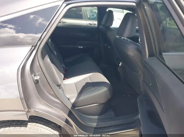 2T2BAMBA8SC066979 2025 LEXUS RX - Image 8
