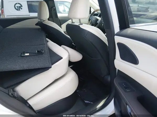 2T2BAMBA9RC023388 2024 LEXUS RX - Image 8