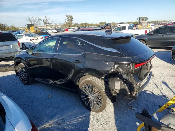 2T2BAMBA9RC038909 2024 LEXUS RX - Image 2