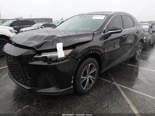 2T2BAMBA9RC039218 2024 LEXUS RX - Image 2