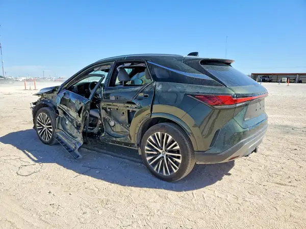 2T2BAMBA9RC052020 2024 LEXUS RX - Image 2