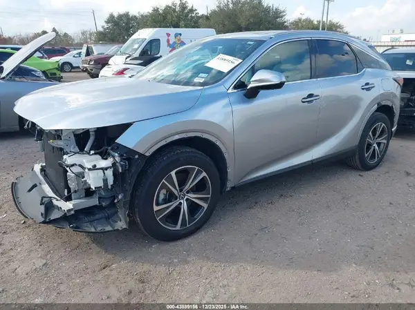 2T2BAMBA9SC055750 2025 LEXUS RX - Image 2