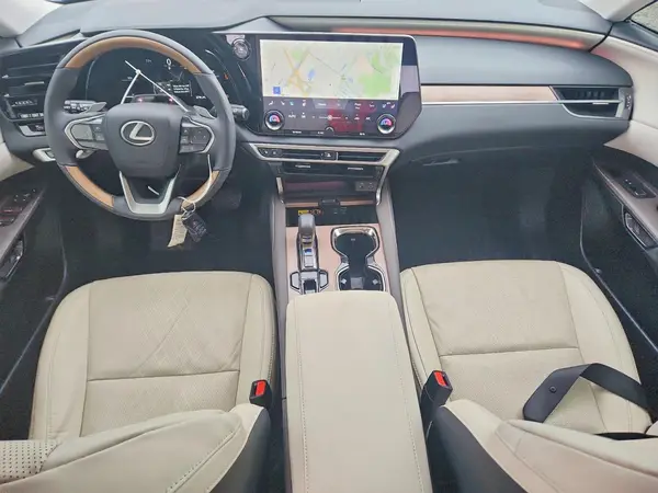 2T2BAMBA9SC056624 2025 LEXUS RX - Image 8