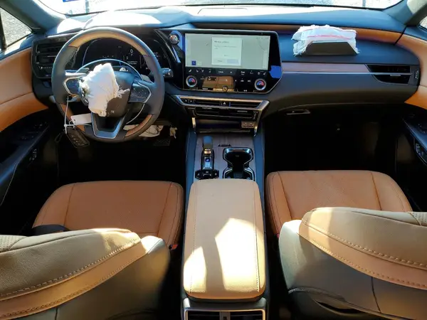 2T2BAMBA9SC062715 2025 LEXUS RX - Image 8