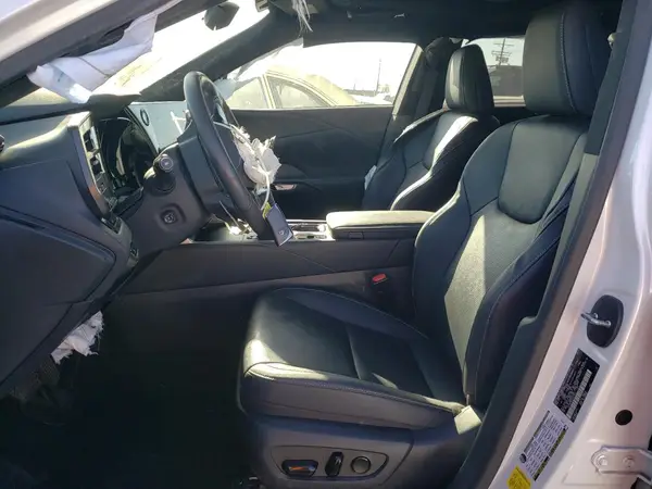 2023 LEXUS RX auction photo 7