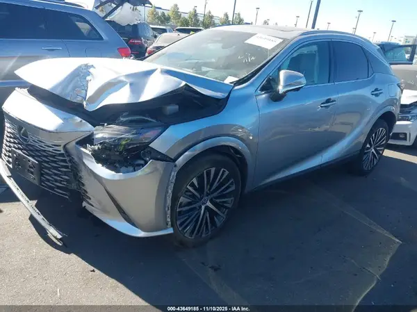 2T2BAMBAXPC015894 2023 LEXUS RX - Image 2