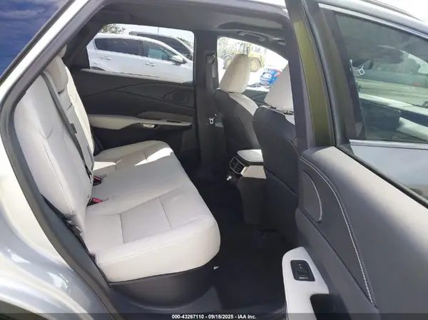 2T2BAMBAXPC017144 2023 LEXUS RX - Image 8