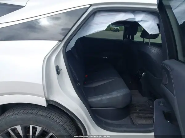 2T2BAMBAXPC021176 2023 LEXUS RX - Image 8