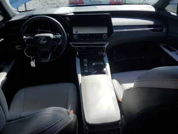 2T2BAMBAXRC034190 2024 LEXUS RX - Image 8
