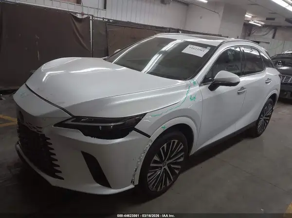2T2BAMBAXRC035193 2024 LEXUS RX - Image 2