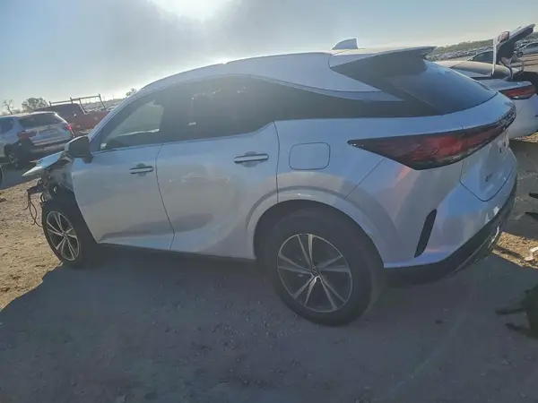 2T2BAMBAXSC058186 2025 LEXUS RX - Image 2