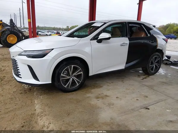 2T2BAMBAXSC064635 2025 LEXUS RX - Image 2