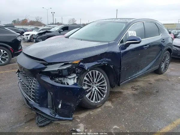 2T2BAMBAXTC069805 2026 LEXUS RX - Image 2