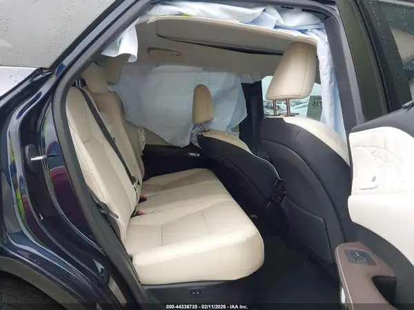 2T2BAMBAXTC069805 2026 LEXUS RX - Image 8