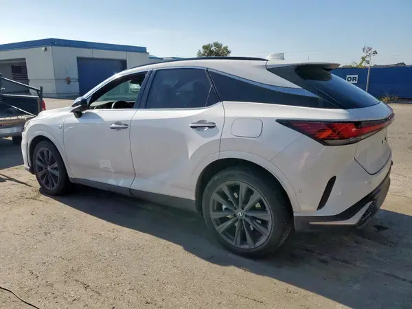 2T2BAMCA0PC005910 2023 LEXUS RX - Image 2