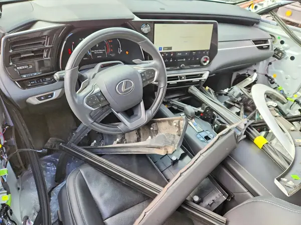 2T2BAMCA0PC008774 2023 LEXUS RX - Image 8