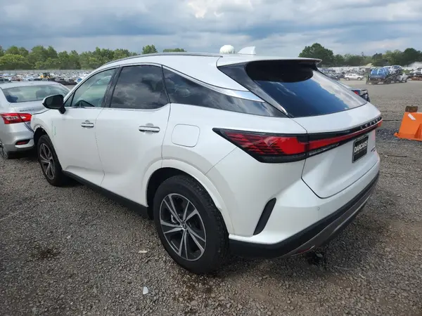 2T2BAMCA0PC012906 2023 LEXUS RX - Image 2