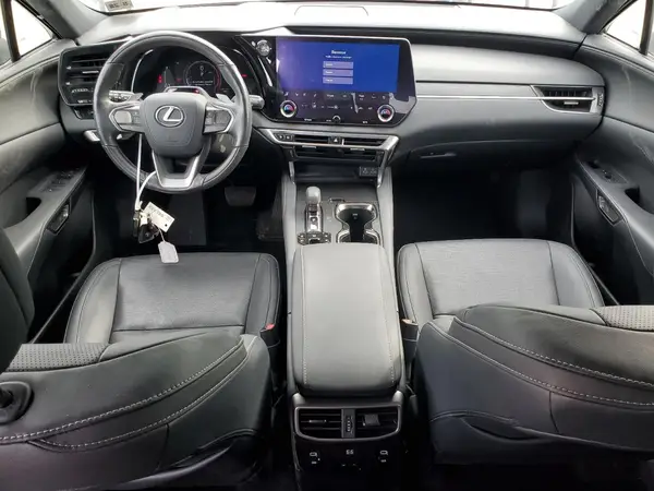 2T2BAMCA0PC026062 2023 LEXUS RX - Image 8