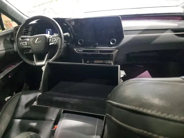 2T2BAMCA0PC029740 2023 LEXUS RX - Image 8