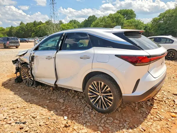 2T2BAMCA0PC038213 2023 LEXUS RX - Image 2