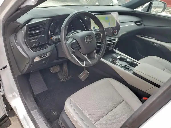 2T2BAMCA0RC048789 2024 LEXUS RX - Image 8