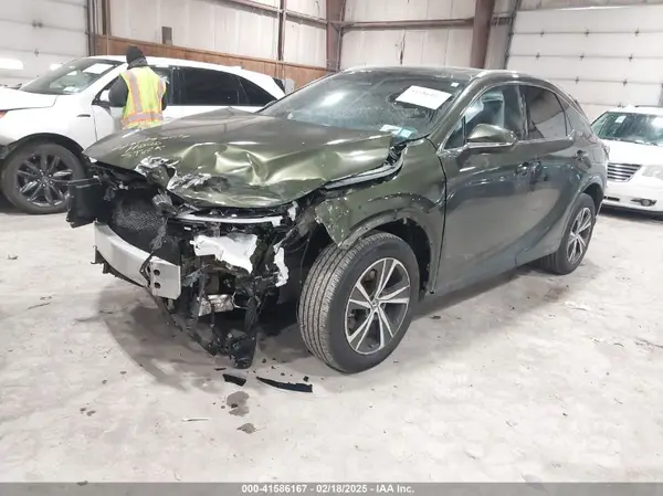 2T2BAMCA0RC057315 2024 LEXUS RX - Image 2