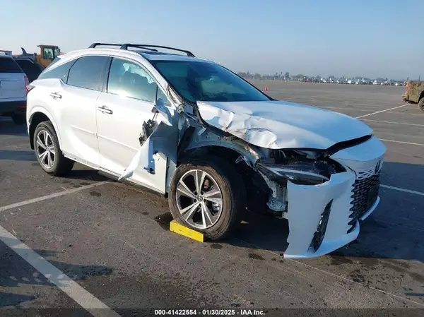 2T2BAMCA0RC077595 2024 LEXUS RX - Image 1