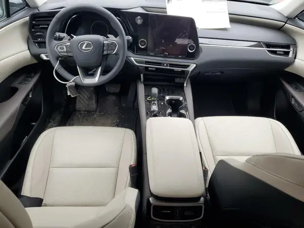 2T2BAMCA0RC079301 2024 LEXUS RX - Image 8