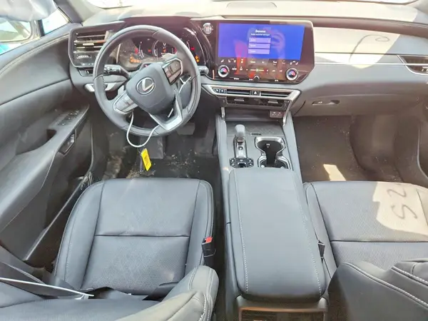 2T2BAMCA0RC084840 2024 LEXUS RX - Image 8