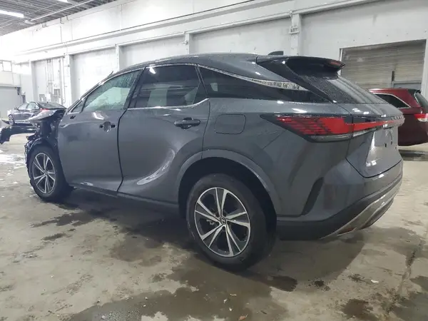 2T2BAMCA0SC089705 2025 LEXUS RX - Image 2