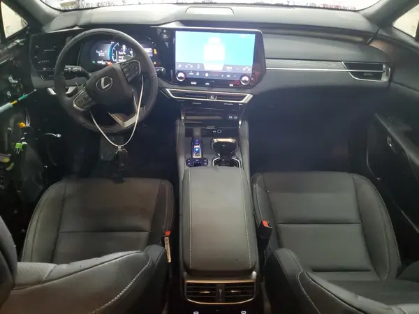2T2BAMCA0SC089705 2025 LEXUS RX - Image 8