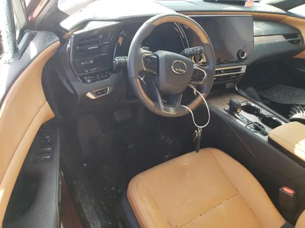 2T2BAMCA0SC089803 2025 LEXUS RX - Image 8