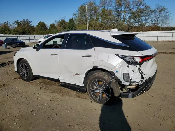 2T2BAMCA0SC101982 2025 LEXUS RX - Image 2