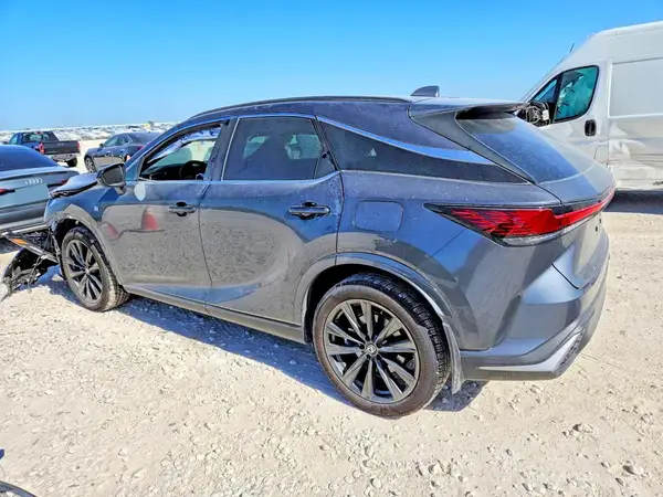 2T2BAMCA0TC127077 2026 LEXUS RX - Image 2