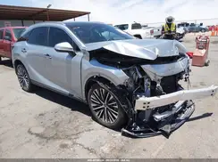 2T2BAMCA1PC012834 2023 LEXUS RX