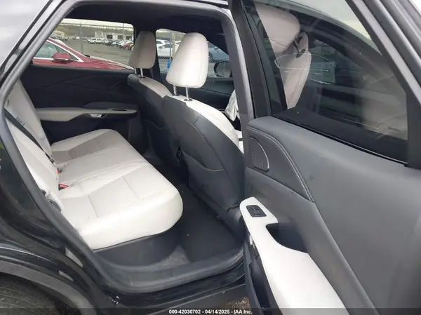 2T2BAMCA1PC015877 2023 LEXUS RX - Image 8