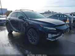 2T2BAMCA1PC019377 2023 LEXUS RX