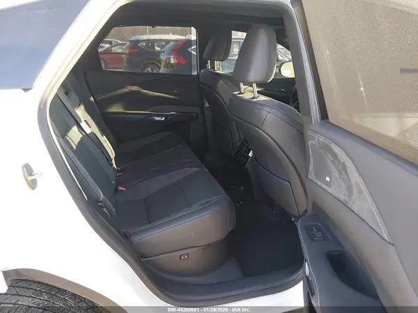 2T2BAMCA1PC030685 2023 LEXUS RX - Image 8