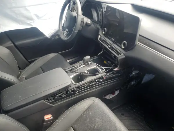 2T2BAMCA1PC034705 2023 LEXUS RX - Image 8