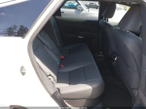 2T2BAMCA1RC043570 2024 LEXUS RX - Image 8